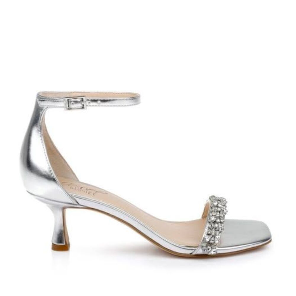 New Badgley Mischka Angel Silver Metallic Rhinestone Embellished Kitten Heels